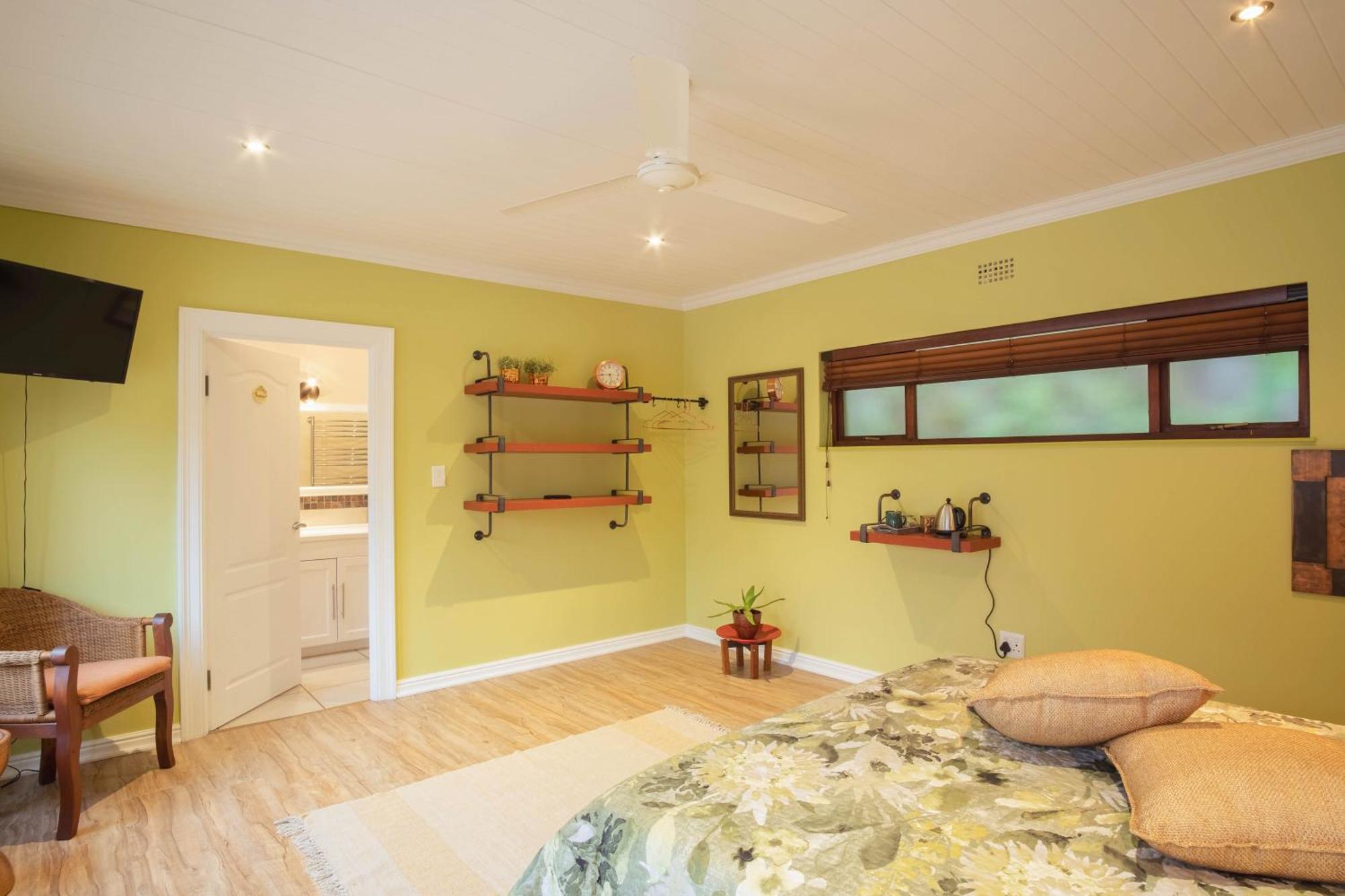 Bwhale Guest House B&B Knysna Rom bilde