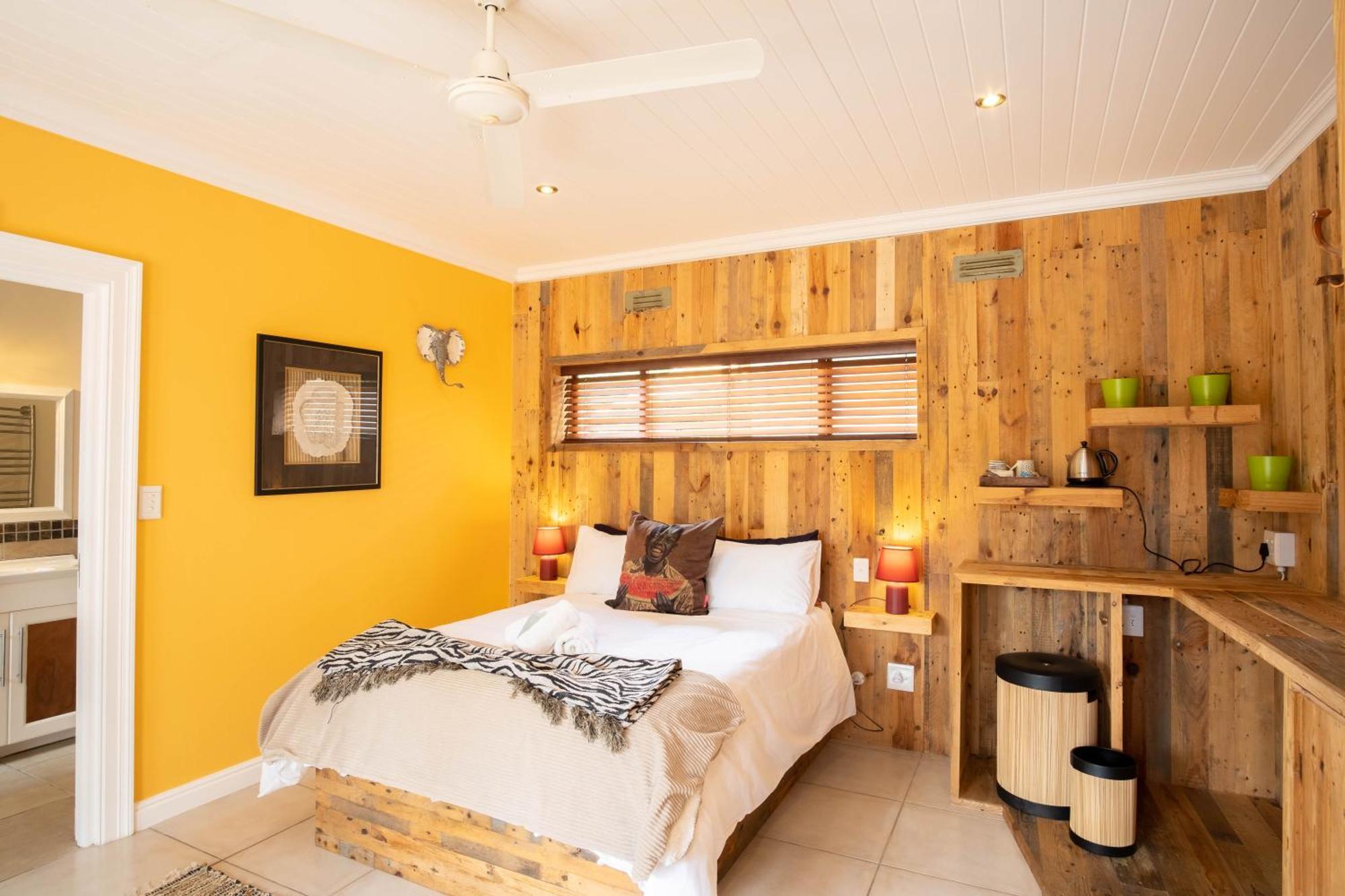 Bwhale Guest House B&B Knysna Rom bilde